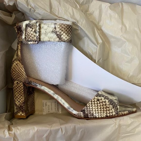 NIB $75 CHINESE LAUNDRY Women 7.5 Natural SNAKE Animal Print Rumor Heeled Sandal - Picture 9 of 14